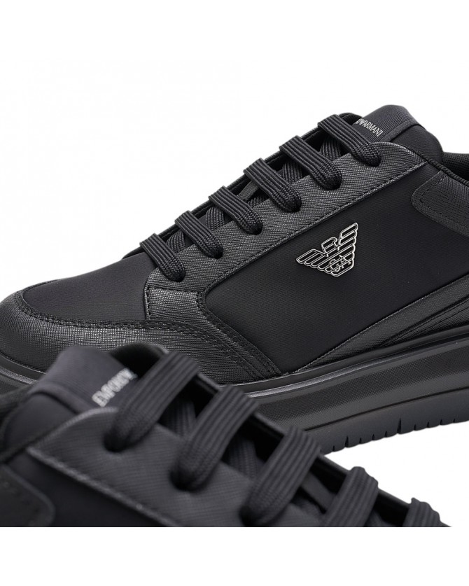 Sneakers Emporio Armani Μαύρο X4X633XR325-K001